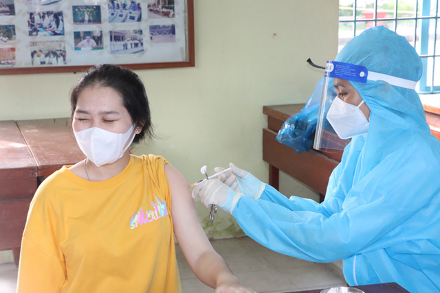 tiem-vaccine-dong-thap-16456082303001597972240.jpg