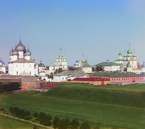 800px-RostovKremlin.jpg