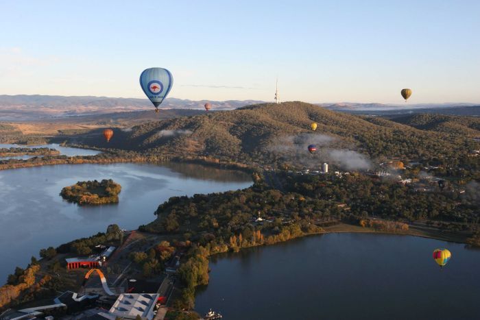 canberra Balloon 3.jpg