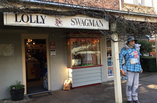 5 Lolly Swagman-1.jpg