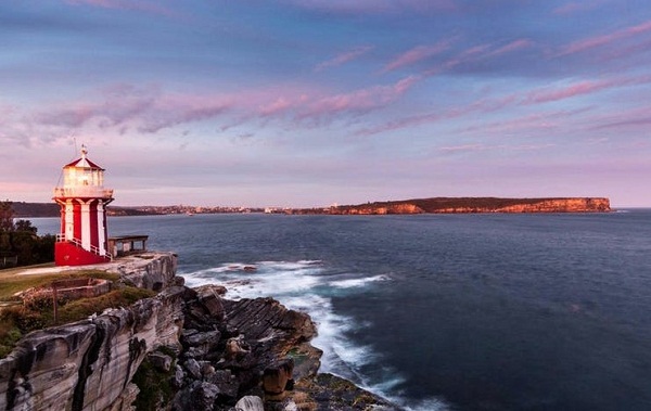 3 Hornby Lighthouse.jpg