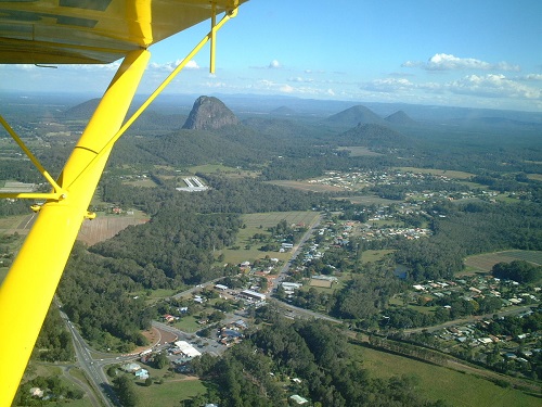 7 Glass House Mountains-1.JPG