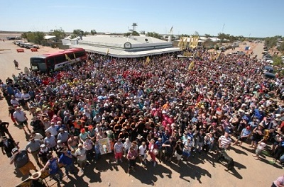 4 Birdsville races-2.jpg