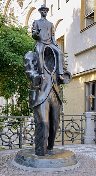 320px-Kafka_statue_Prague.jpg