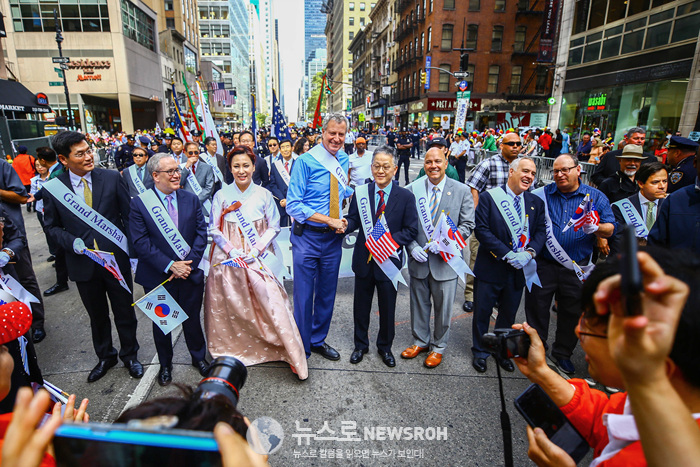 Korean Parade 2017_SNS_030.jpg