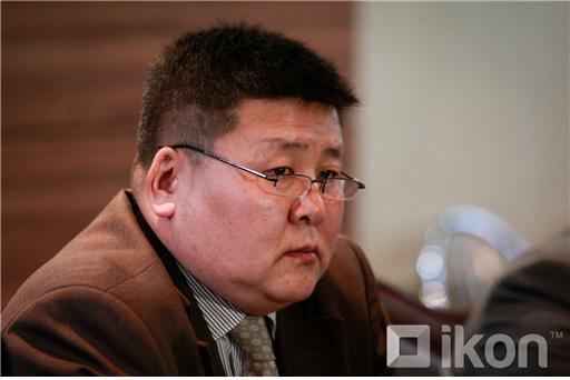 몽골 중앙은행 기자회견 열어.jpg