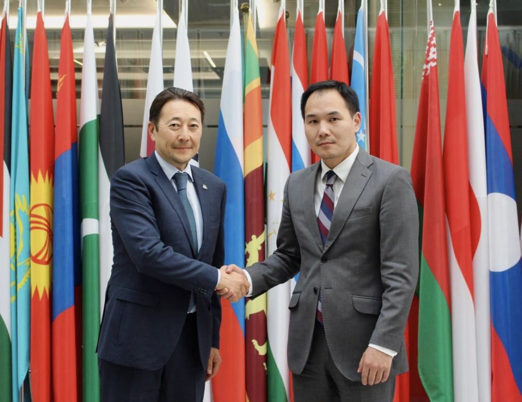 몽골과 카자흐스탄의 무역과 경제 관계를 확대하고 공동 로드맵에 합의하는 데 초점을 맞춰.jpg
