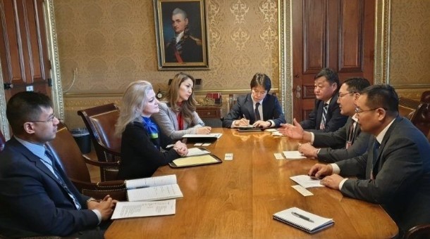 몽골, 미국, 일본의 3자 협상에 참석.jpg