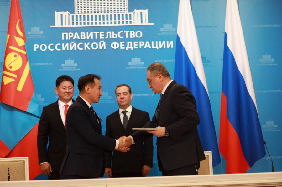 몽골 총리 러시아 방문 시에 서명한 12건의 문서.jpeg
