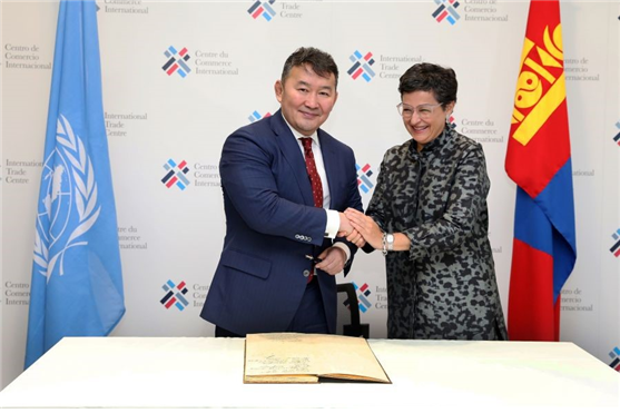 “국제 수출포럼”을 2020년에 몽골에서 개최하는 의견 수락.png