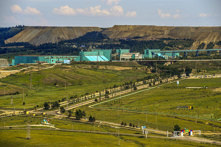 Erdenet Mining Corporation은 15억 투그릭을 절약하여.jpg