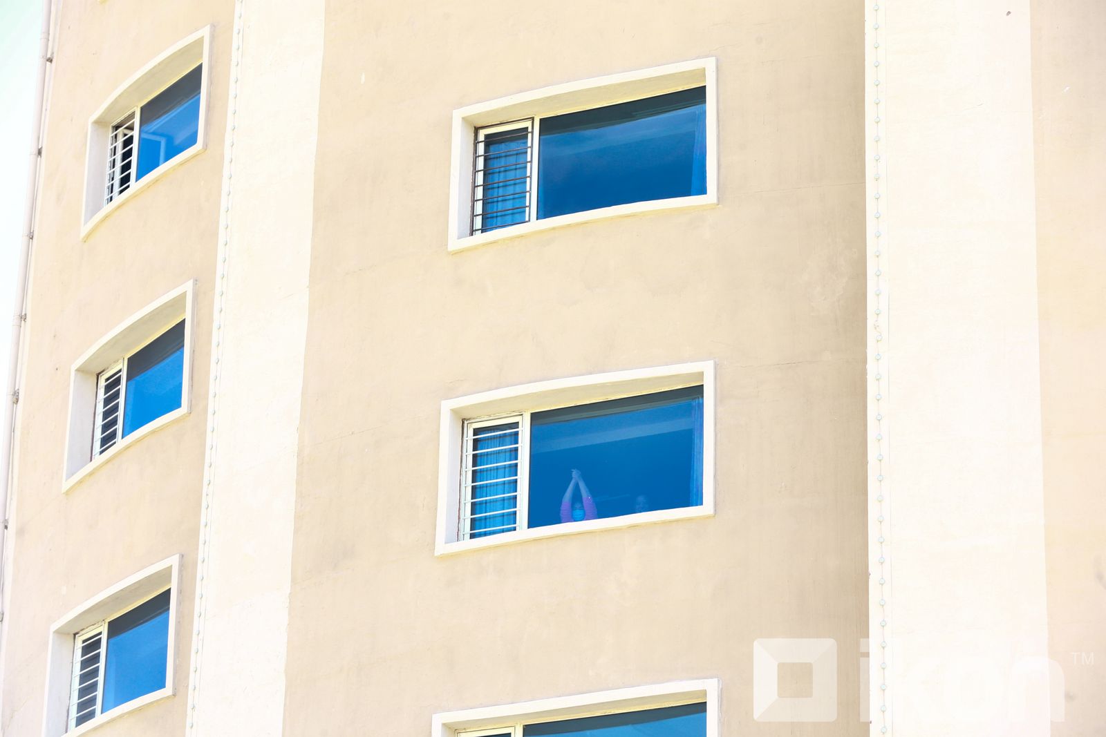 울란바타르에서는 39개 호텔 1,900개의 객실이 격리를 위해 사용되고 있어.jpg