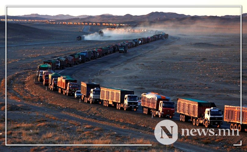 몽골에서 하루 500대의 석탄 트럭 수입 준비 완료.jpg