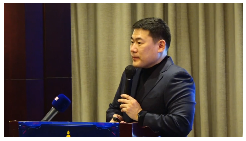 L.Oyun-Erdene 총리, 전자 기술은 정부 관료주의를 줄일 것.png