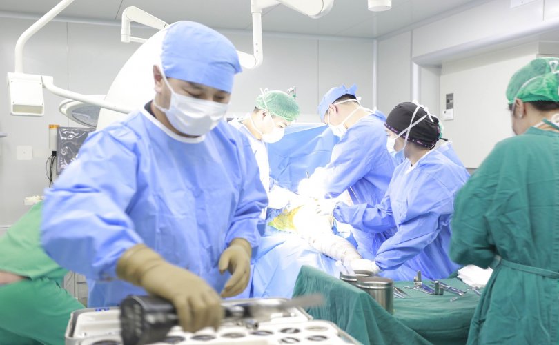 주요 병원들은 계획된 수술을 50% 줄여.jpg