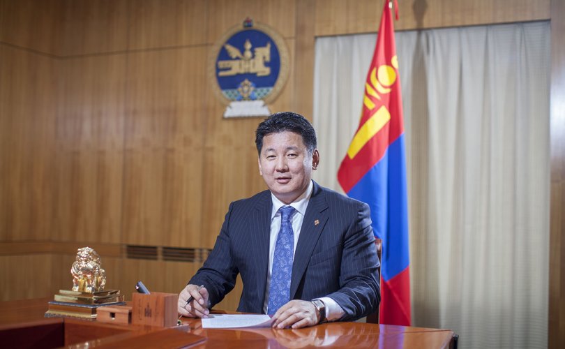 몽골 국민은 우리의 역사를 알고 통찰력과 영감을 얻을 필요가 있어.jpg