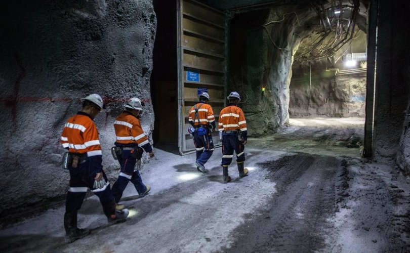 Rio Tinto, Oyu Tolgoi 프로젝트 비용 보고서를 다시 검토할 예정.jpg