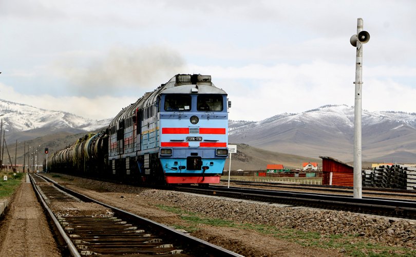 울란바타르철도 운송가격은 몽골 경제 발전에 방해.jpg