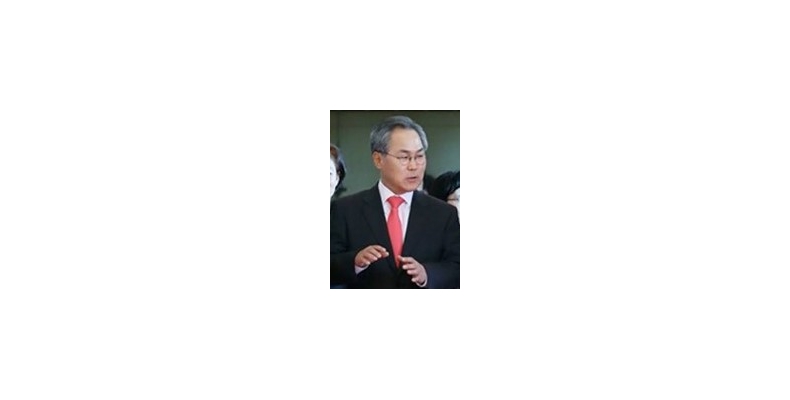 “푸틴 대통령 방한시기 협의 중” 우윤근대사